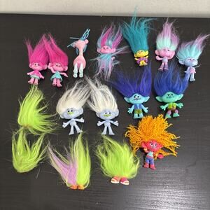 Hasbro Dreamworks Trolls Movie Lot Of 16 Mini Dolls Figures Excellent Shape
